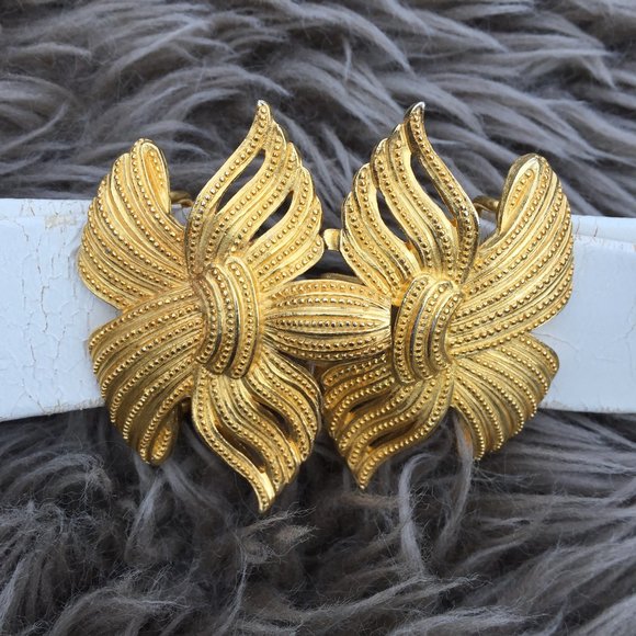 Vintage 1980s Paquette buckle w/ white Talbots belt - 42" - Picture 1 of 5